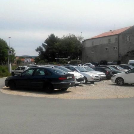 Apartment Decumana Krk Town Buitenkant foto