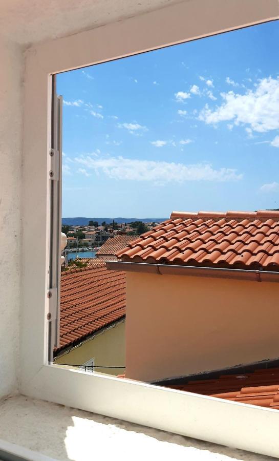 Apartment Decumana Krk Town Buitenkant foto
