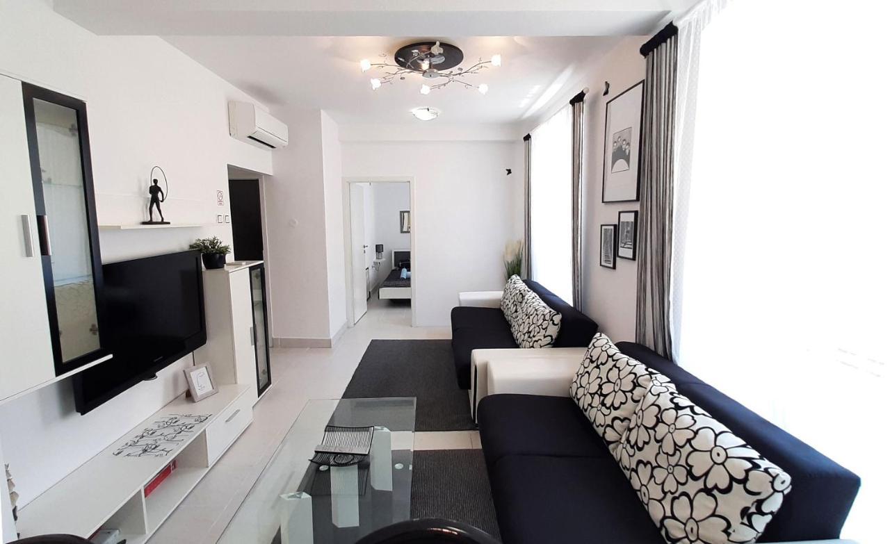 Apartment Decumana Krk Town Buitenkant foto