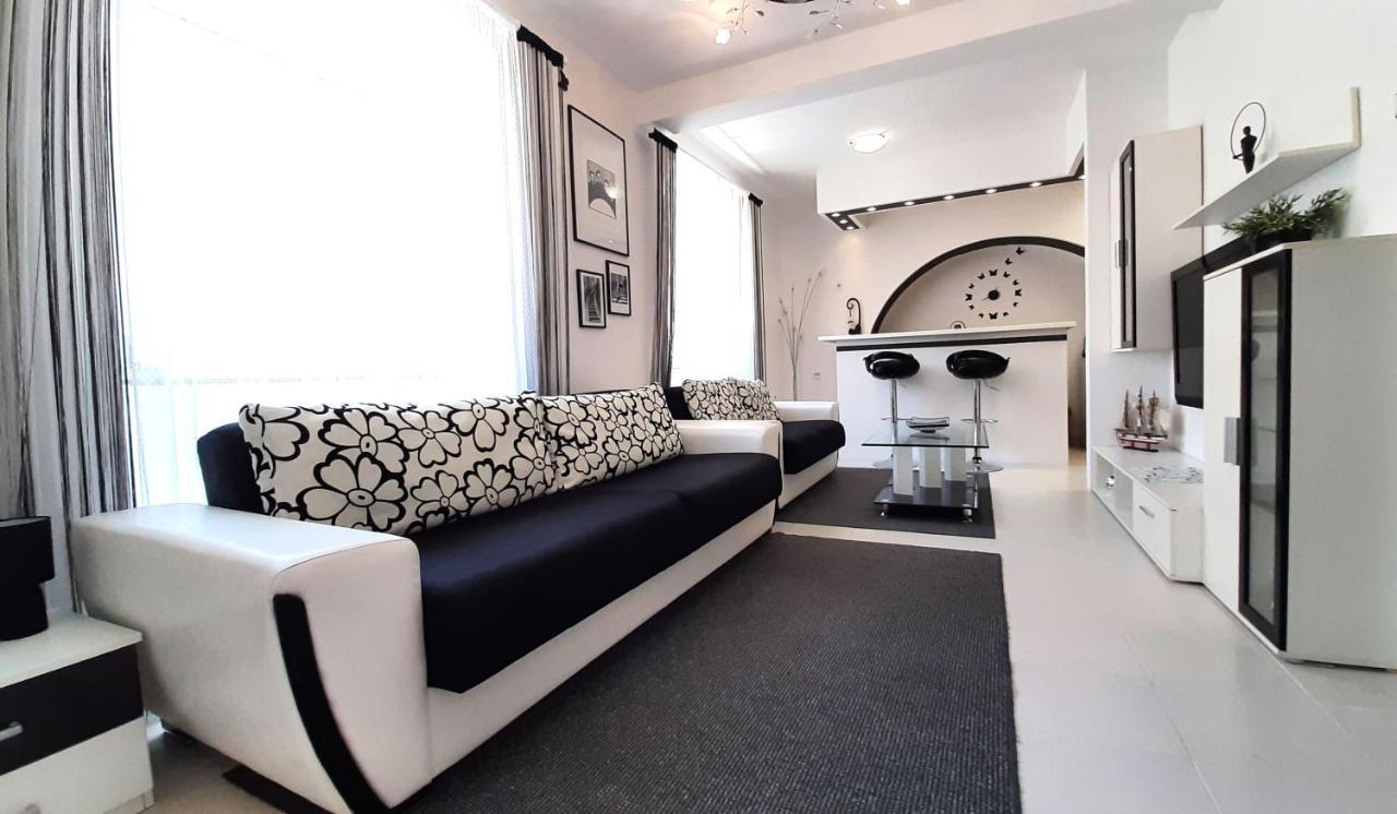 Apartment Decumana Krk Town Buitenkant foto