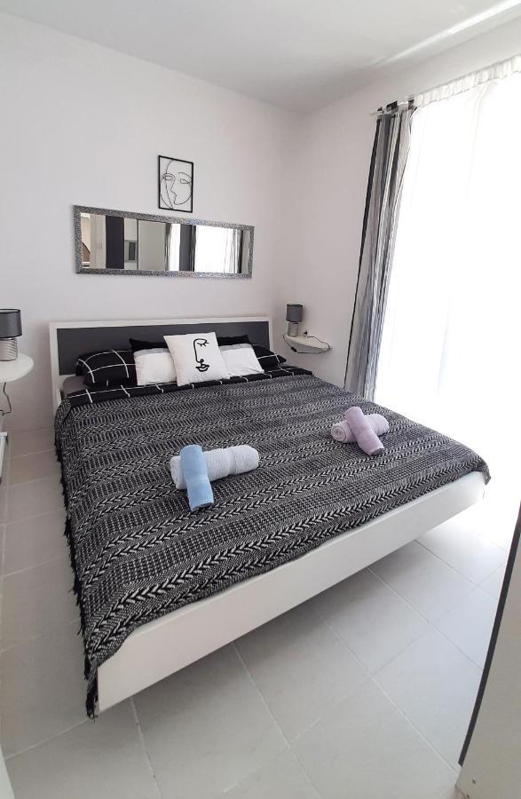 Apartment Decumana Krk Town Buitenkant foto
