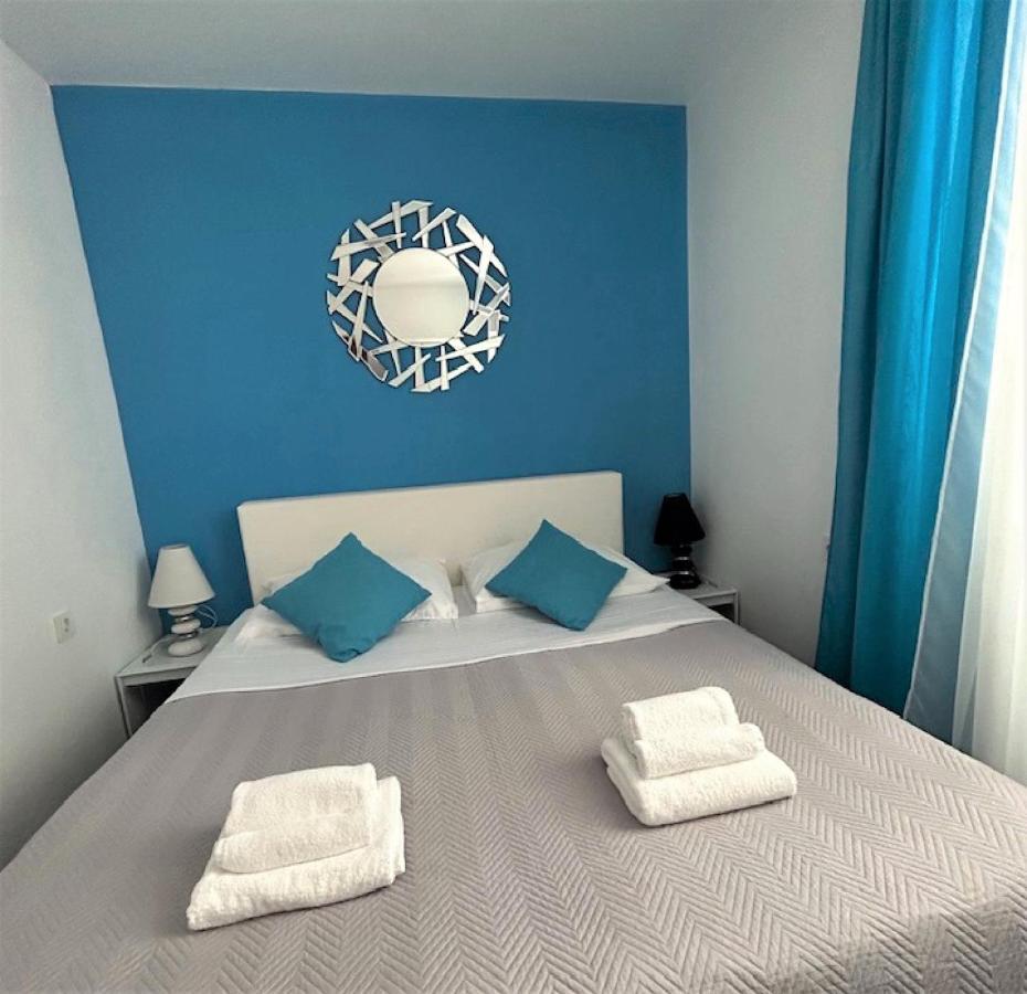 Apartment Decumana Krk Town Buitenkant foto